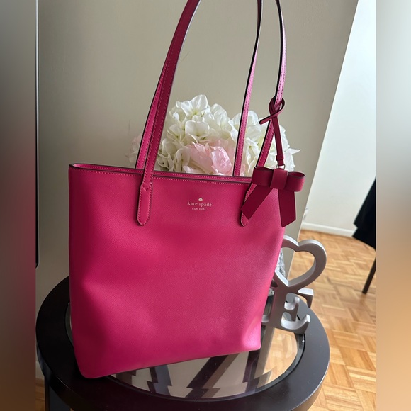 Kate Spade Hot pink Jana Tote ♠️ - Picture 4 of 7